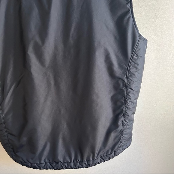 Eastern Mountain Sports ~ EMS Men’s Black Primaloft Insulated Vest in size Small - Picture 7 of 12